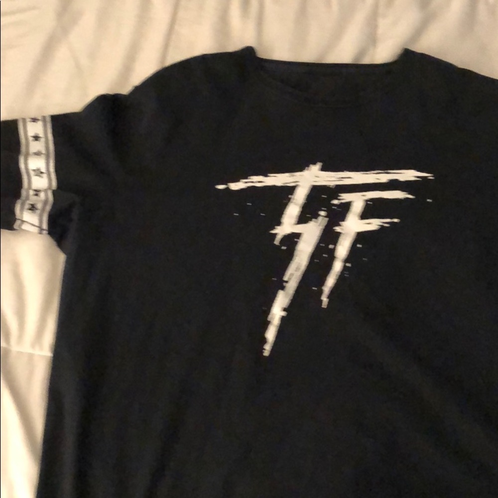 Graphic t-shirt